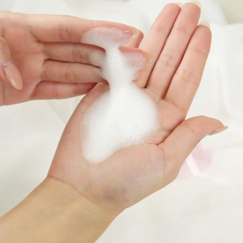 Derma:B Mild Feminine Foaming Wash, 200 ml Слабокислотная очищающая пенка для интимной гигиены