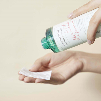 AXIS-Y Daily Purifying Treatment Toner, 200ml - Тоник для проблемной кожи с центеллой и BHA-кислотой
