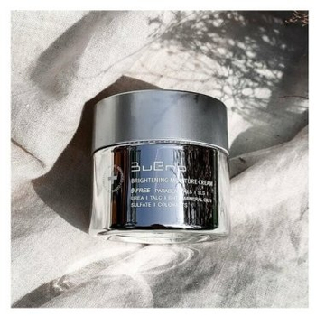 Осветляющий крем для лица Bueno Brightening Moisture Cream 80г.